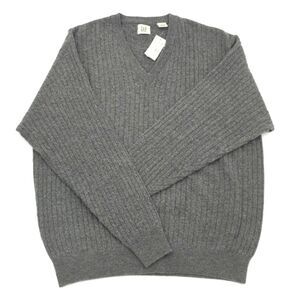 Gap Men's Lambswool Blend Gray V-Neck Cable Knit Pullover Sweater Size Large